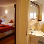 Schillers Gaestehaus 4*