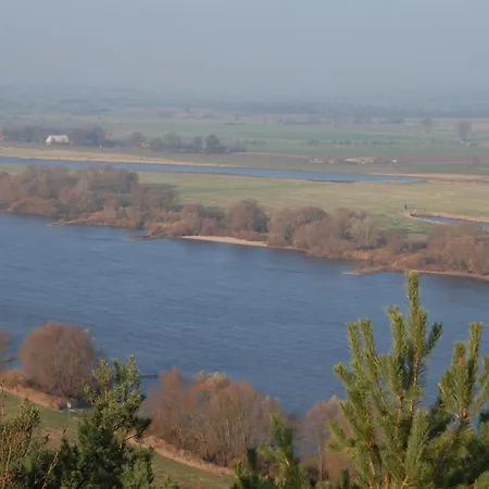 Pensionat Schillers Gaestehaus 4*